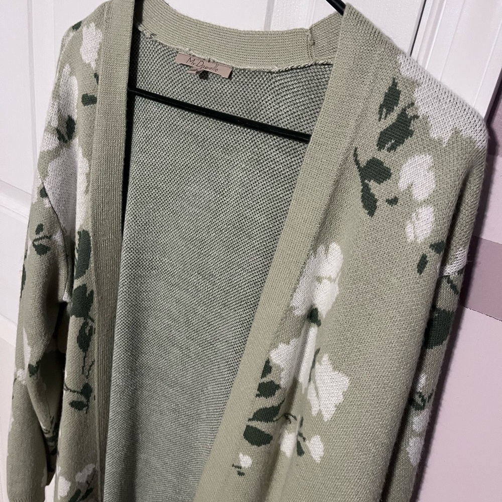 My Danielle Green Floral Women's Sweater